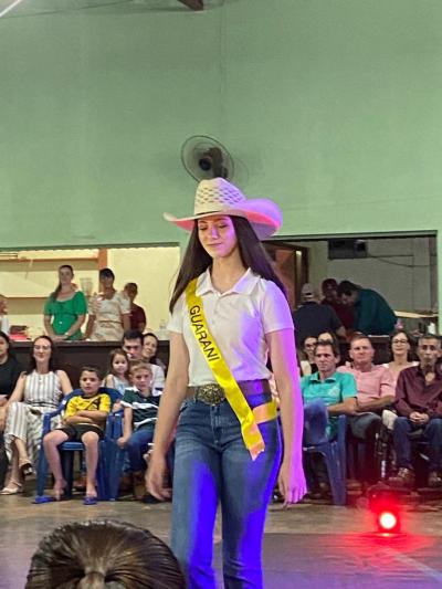 Paróquia Imaculada Conceição do Porto Barreiro realizou a escolha da Princesa do Leite e Cowboy Estiloso